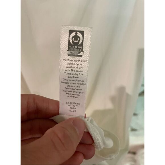 Athleta Womens White Solid Pullover Scoop Neck Racerback Tank Top Size Large - Picture 6 of 7